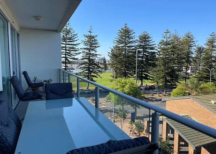 Glenelg Resort Style Beachside Apartment